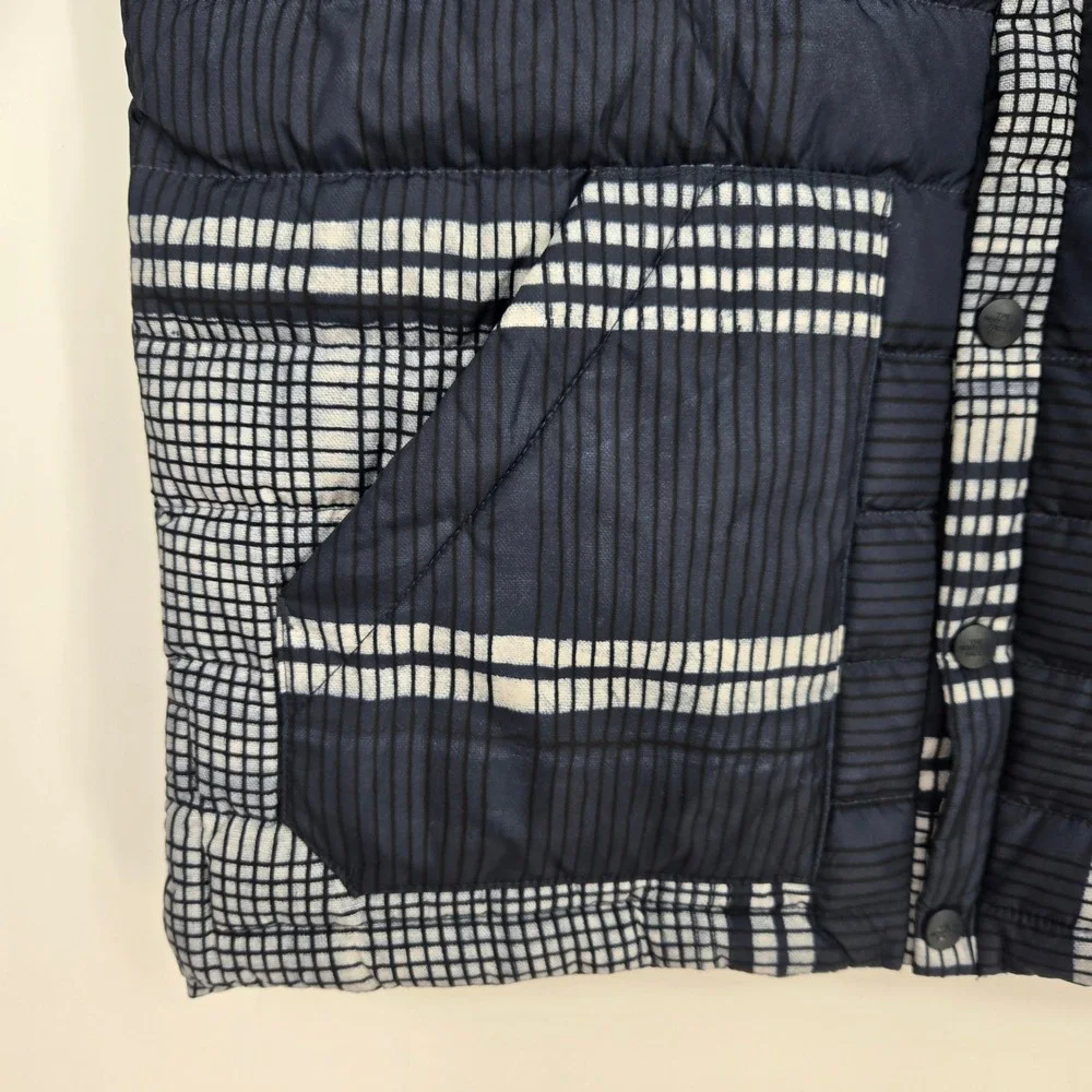 Rare The North Face Mens S V-Neck Snap Puffer Down Jacket NF0A2TAJ Navy White
